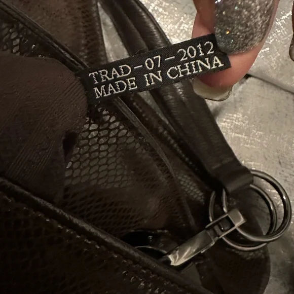 JPK Paris Brown iridescent faux reptile hobo bag with gunmetal hardware. NWOT - Picture 12 of 13